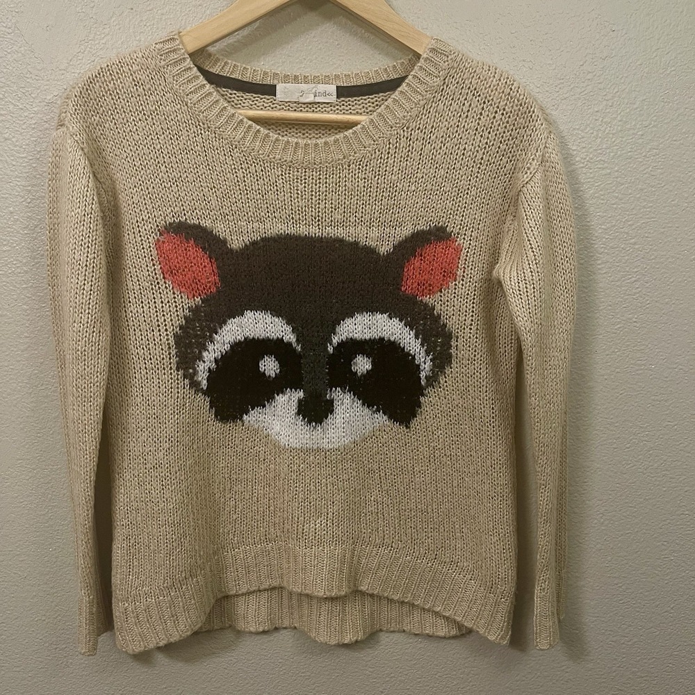 Rewind‎ Novelty Knit Sweater Raccoon Trash Panda Oversized Cute Fuzzy Size XS